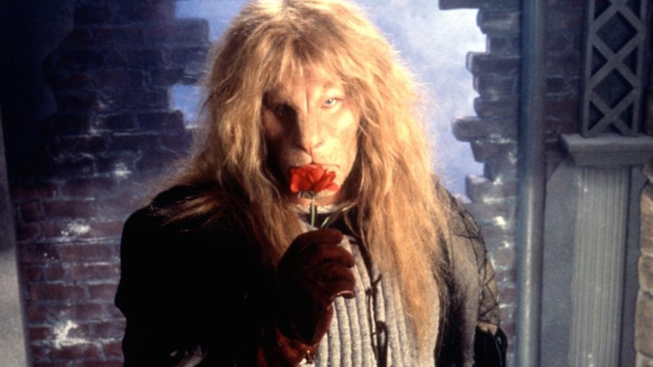 Cena de A Bela e a Fera