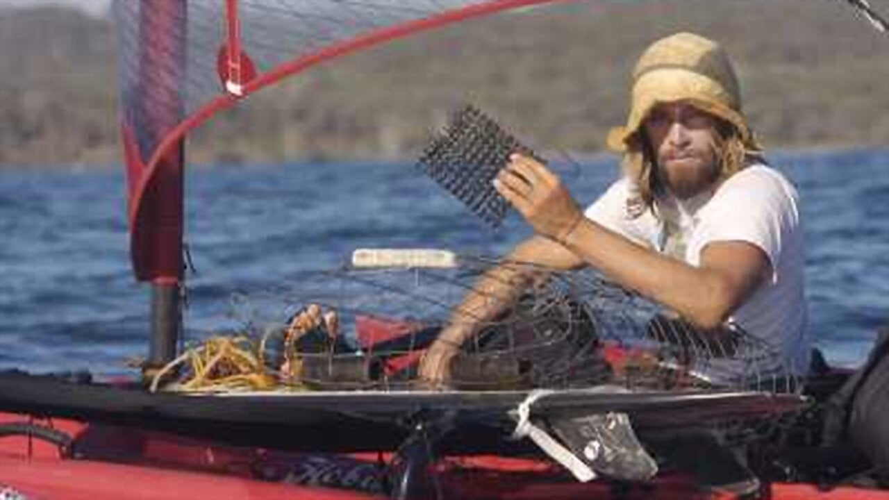 Cena do filme Minds in the Water